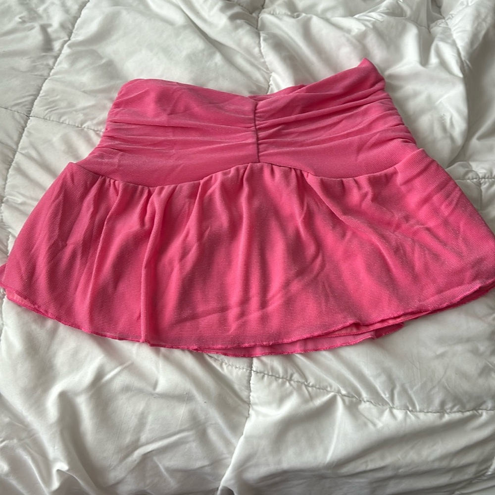 pink mini skirt